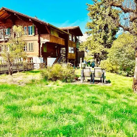 Ferienhaus Heidi, 2 Schlafzimmer Grosser Garten *