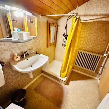 Heidi, 2 Schlafzimmer Grosser Garten Casa vacanze Wilderswil
